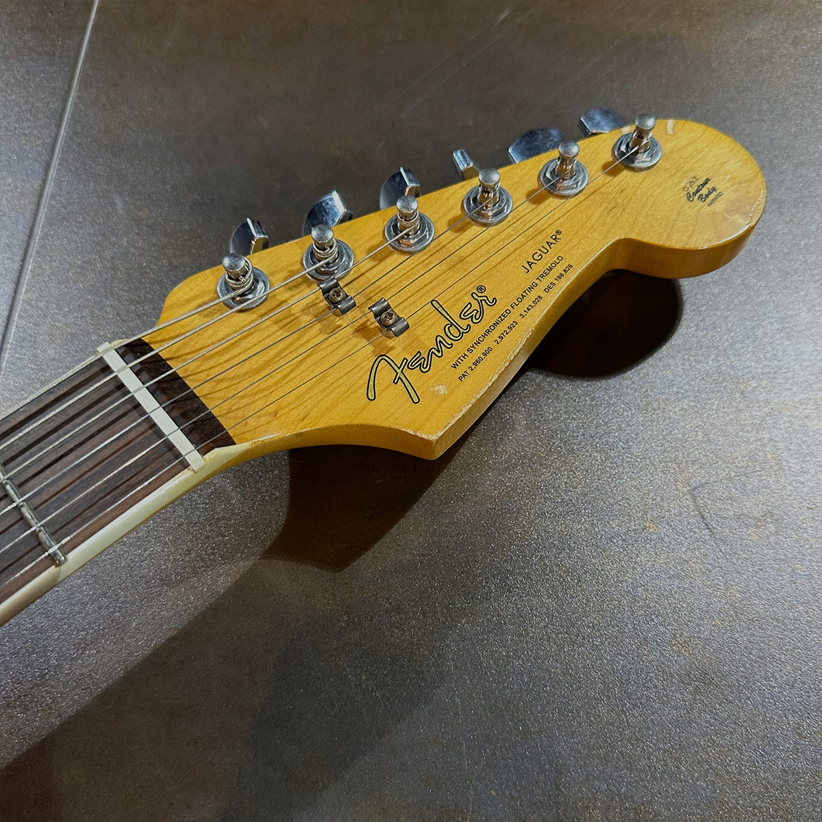 Fender Mexico Kurt Cobain Road Worn Jaguar | UNTAKE GUITARS（アン 